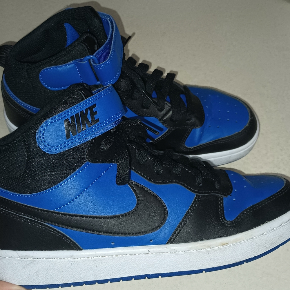 Nike Kids Shoes - Black and Blue